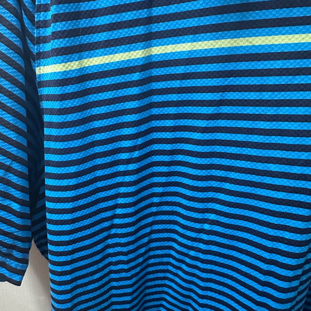 Under Armour Navy and White Iso-Chill Polo - Picture 4 of 6